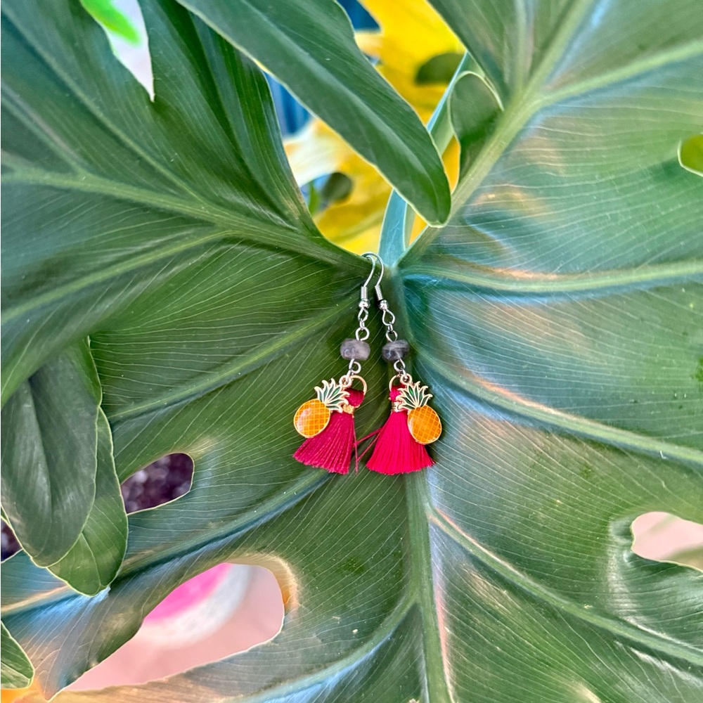 Labradorite ~ Pineapple earrings || Handmade
